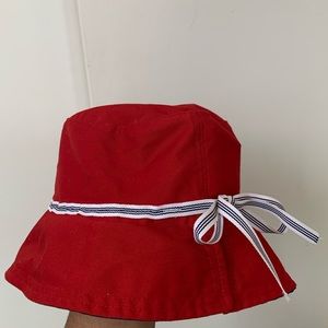Unisex Red vintage bucket hat with bow string